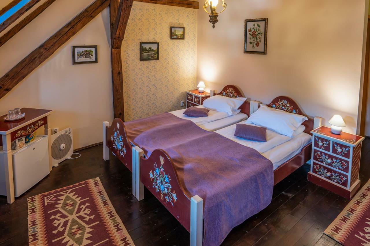 Casa Saseasca Hotel Segesvár Kültér fotó