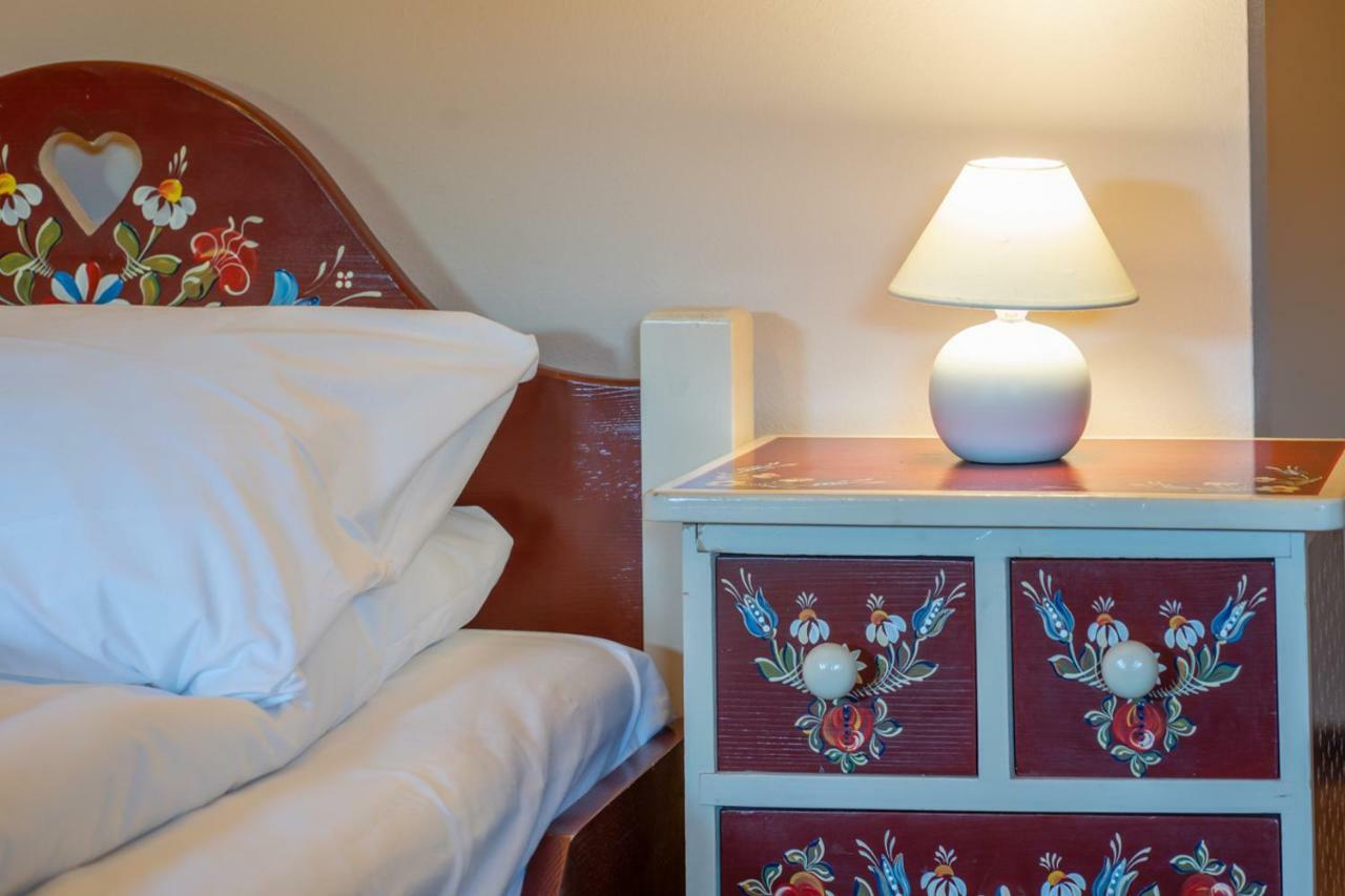 Casa Saseasca Hotel Segesvár Kültér fotó